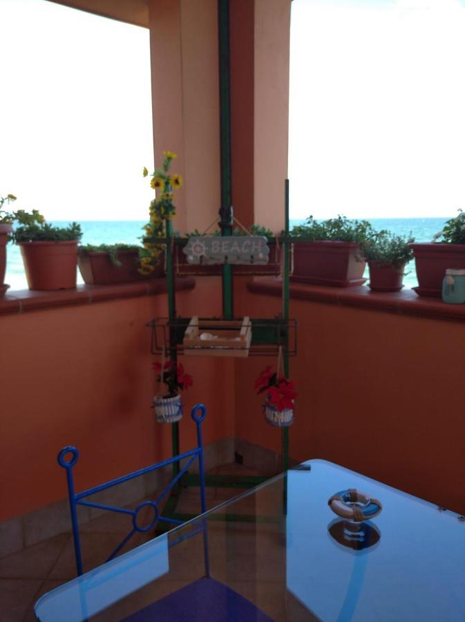 Casa Bon' Aria Fronte Mare Sud Sardegna Villa La Maddalena  Exterior foto