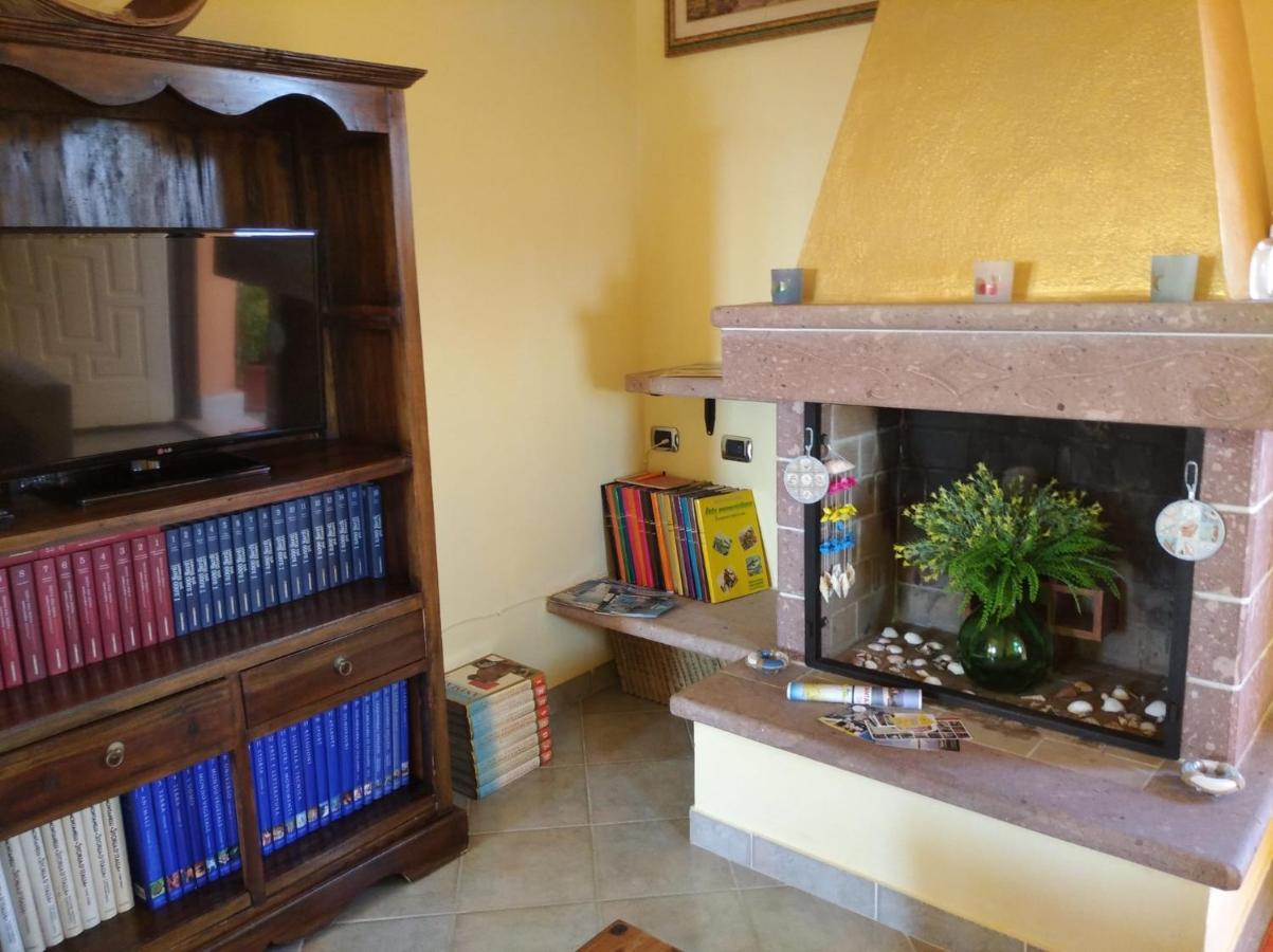Casa Bon' Aria Fronte Mare Sud Sardegna Villa La Maddalena  Exterior foto