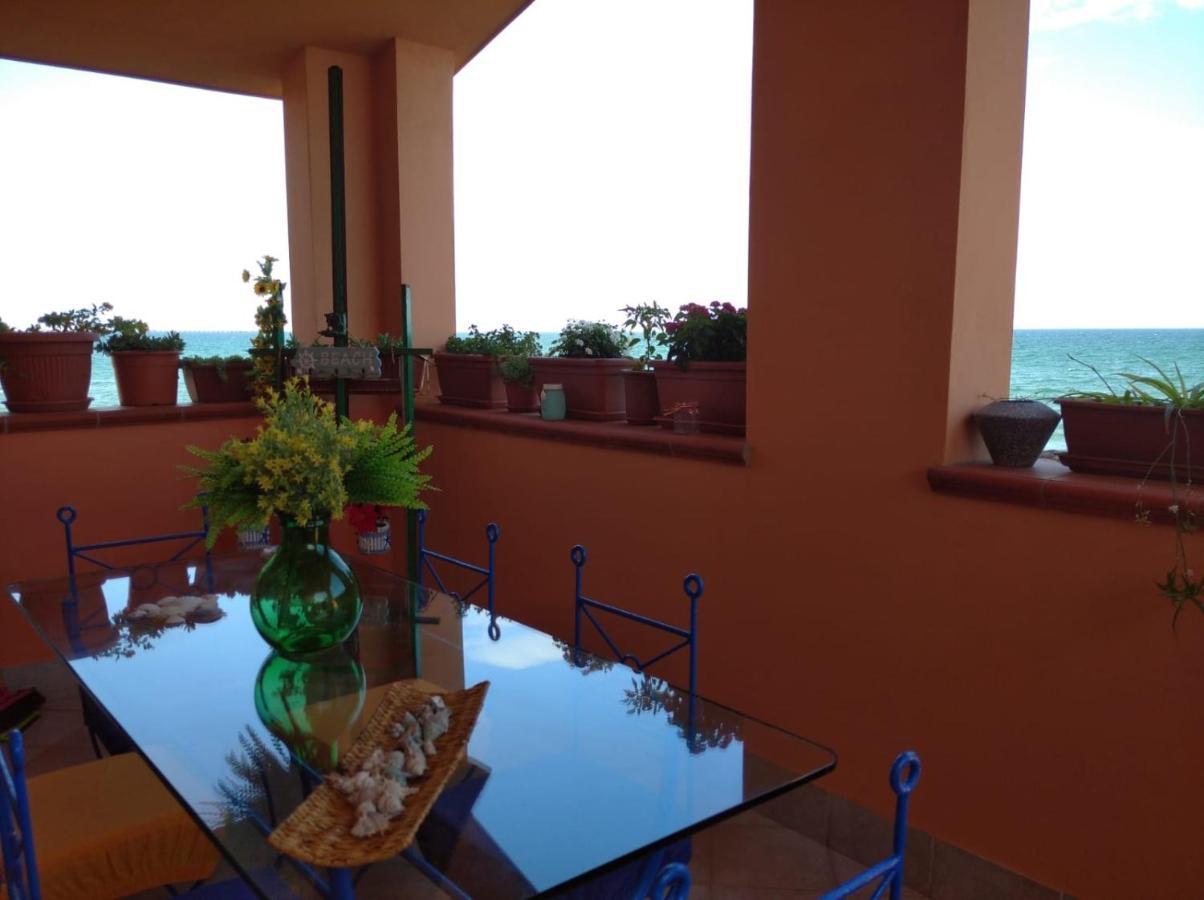 Casa Bon' Aria Fronte Mare Sud Sardegna Villa La Maddalena  Exterior foto